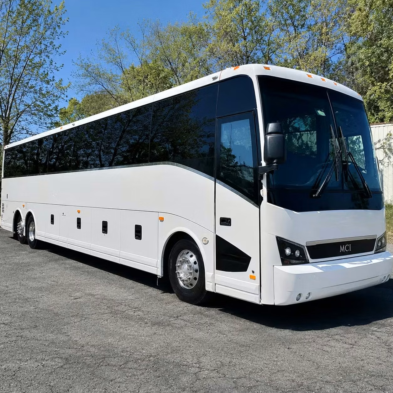 adelanto 15 passenger minibuses to 56 passenger charter buses for adelanto events