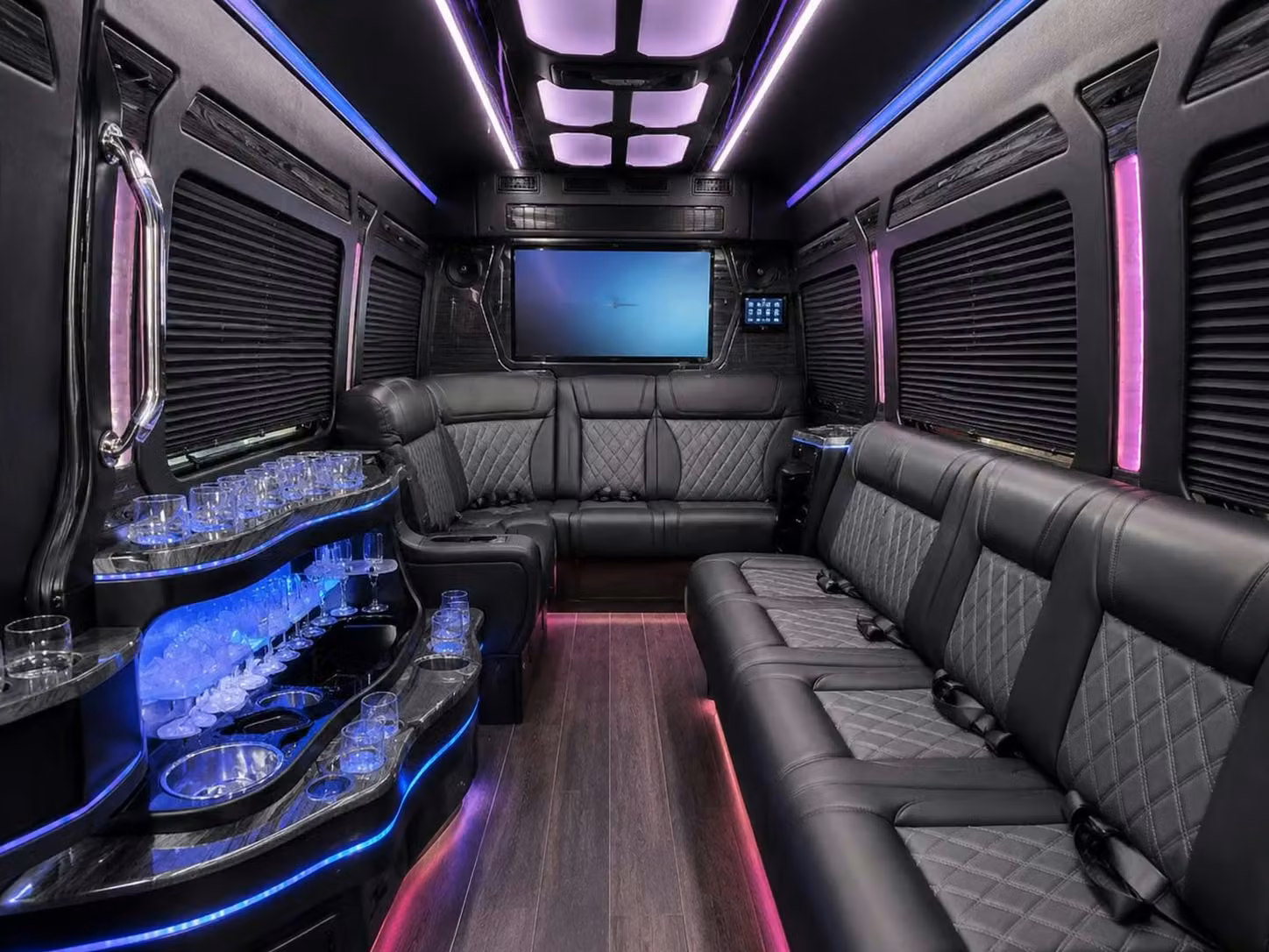 adelanto 15 to 35 passenger minibuses for adelanto fan clubs and alumni groups