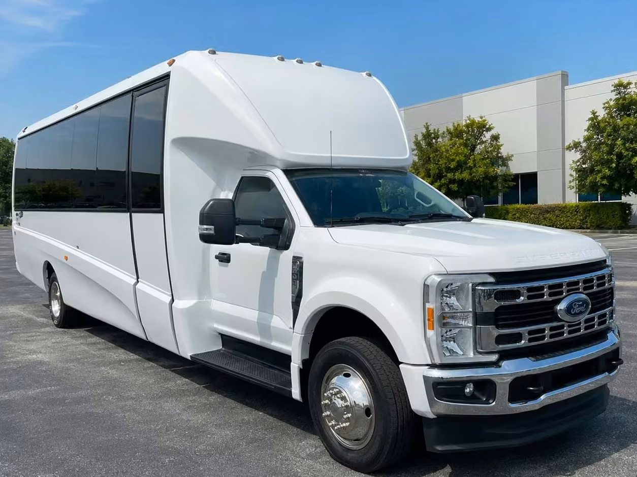 adelanto 25 passenger minibus rental