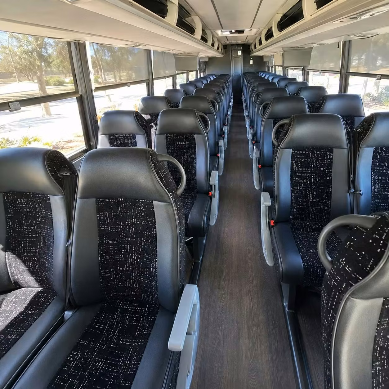 adelanto charter bus interior 1