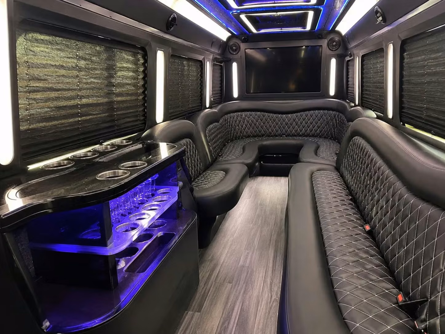 adelanto prom and homecoming party buses in adelanto